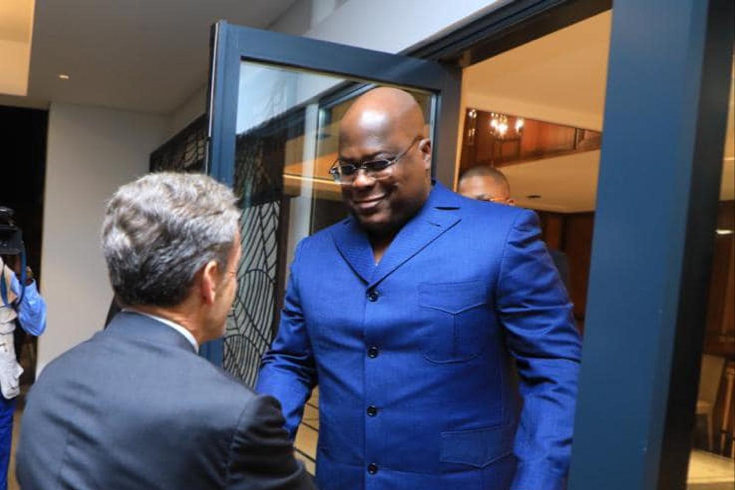 Nicolas Sarkozy en una visita “privada” a Kinshasa