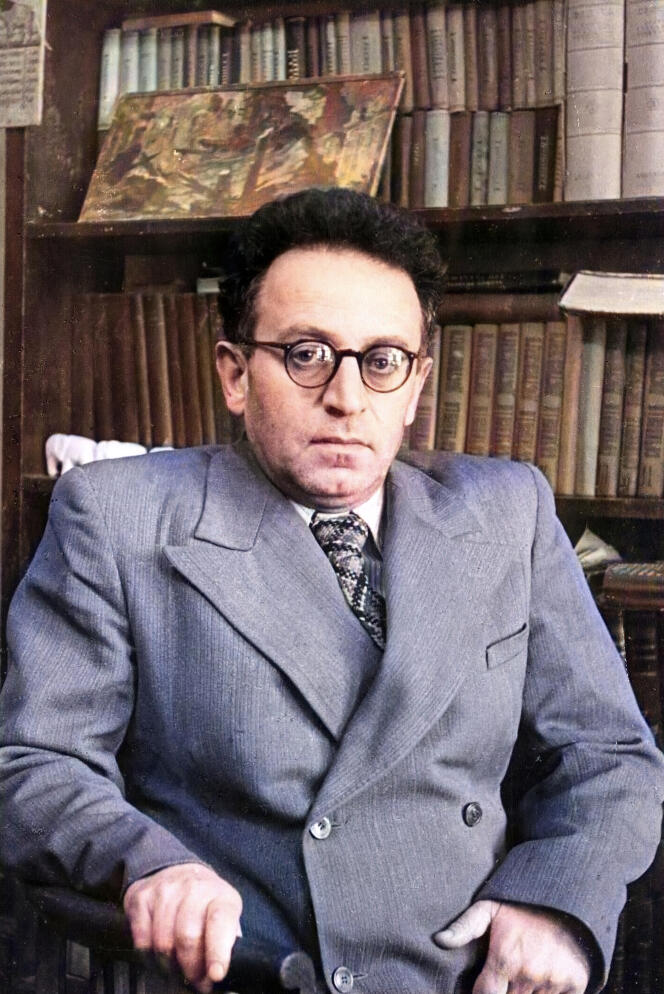 Escritor soviético Vasily Grossman, hacia 1950. Colorización posterior.