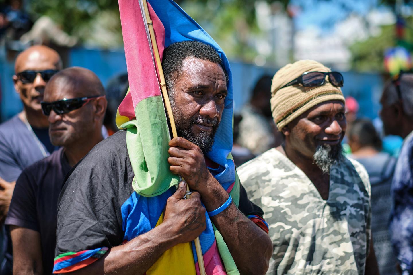 the independence movement open to discussions with the government