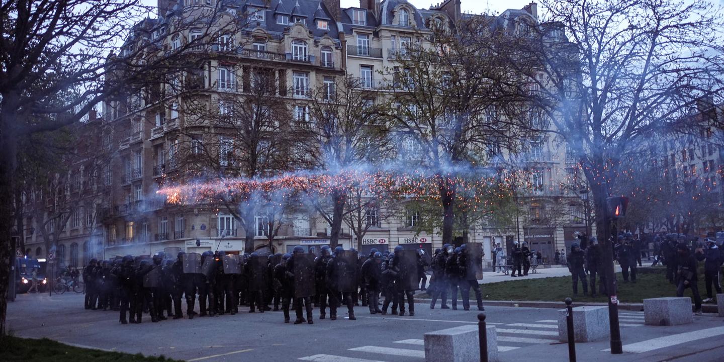 una nueva jornada de movilización contra la reforma previsional prevista para el jueves 6 de abril;  55 arrestos en París
