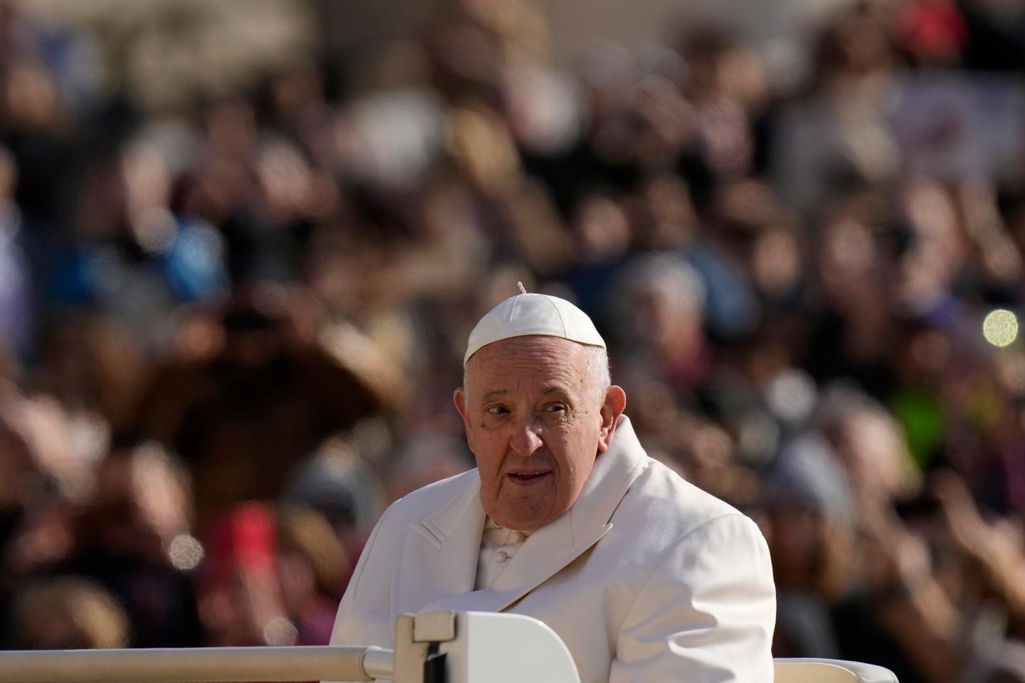 Pope Francis hospitalized “a few days” for a respiratory infection