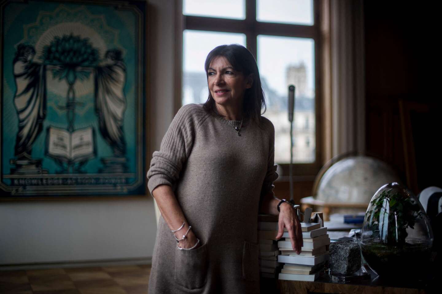 for Anne Hidalgo, who arrived mid-term, the uncertainties accumulate
