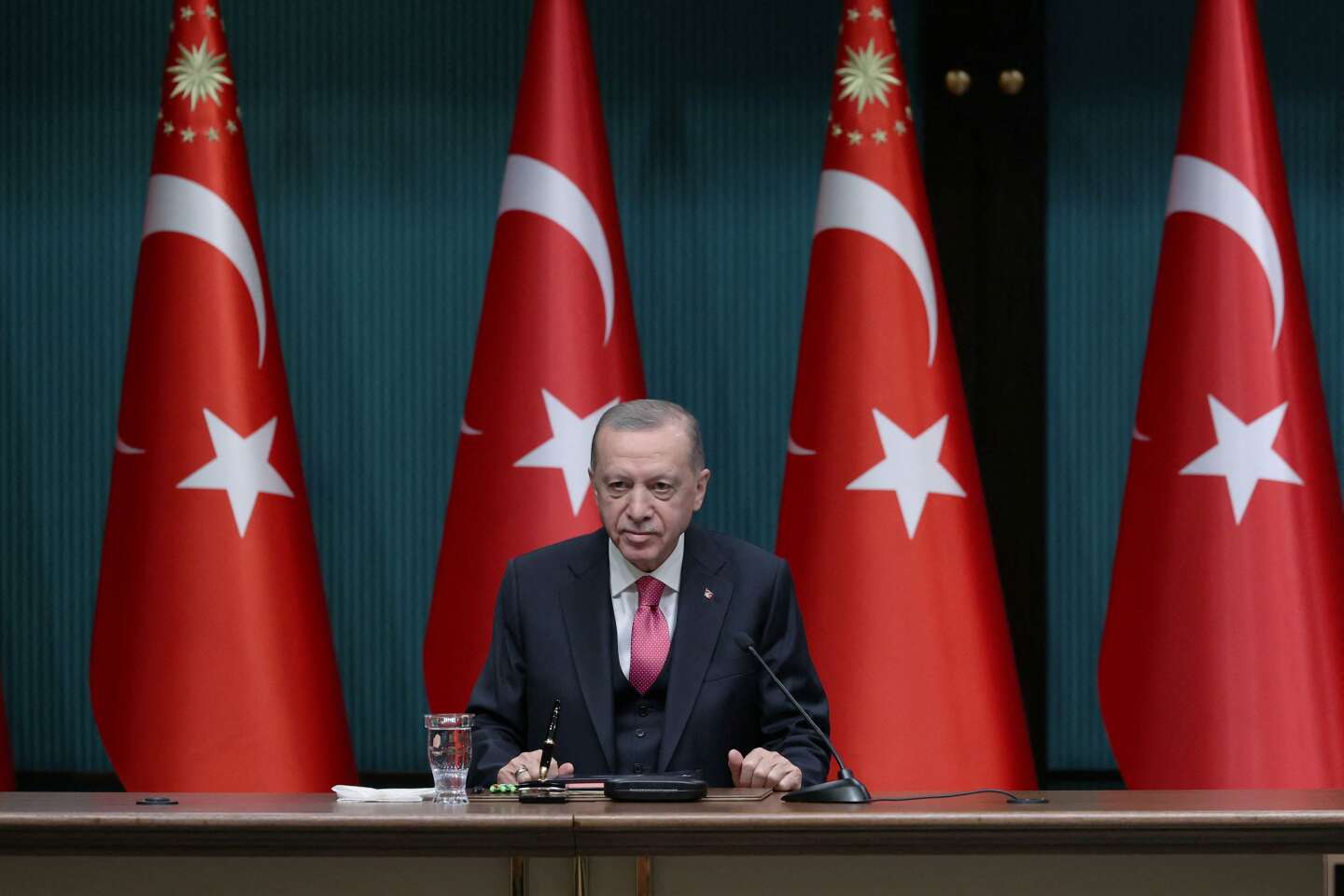 Turkey's Erdogan under pressure, six weeks before elections