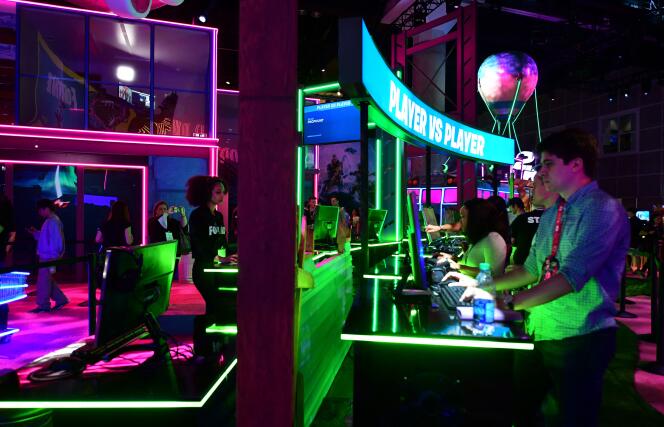 Des joueurs de « Fortnite » à l’E3, à Los Angeles, en 2019.