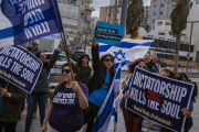 Demonstration in front of the US embassy in Tel Aviv, March 30, 2023.