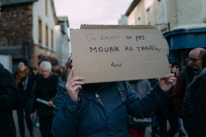 Durante una manifestación contra el proyecto de reforma de las pensiones, en Montfort-sur-Meu (Ille-et-Vilaine), 28 de marzo de 2023.