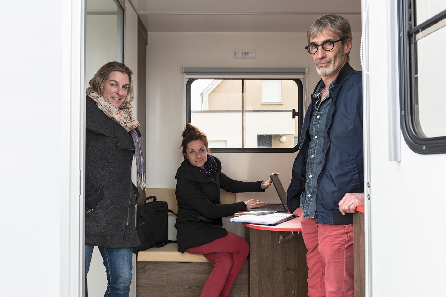 En Côtes-d’Armor, psicobuses junto a la cama de los adolescentes