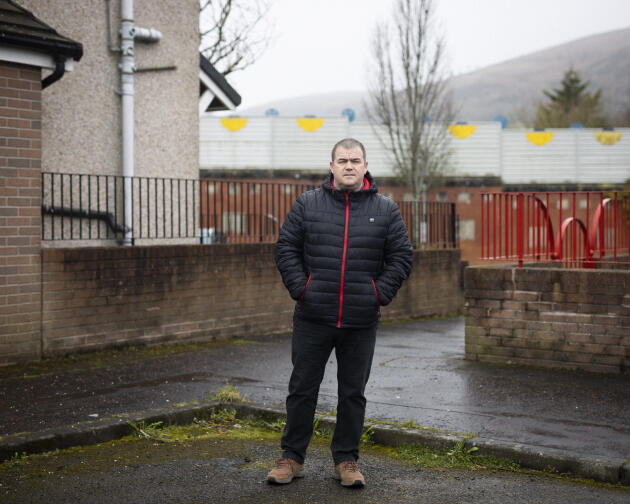 In Belfast, the walls between Catholics and Protestants still stand