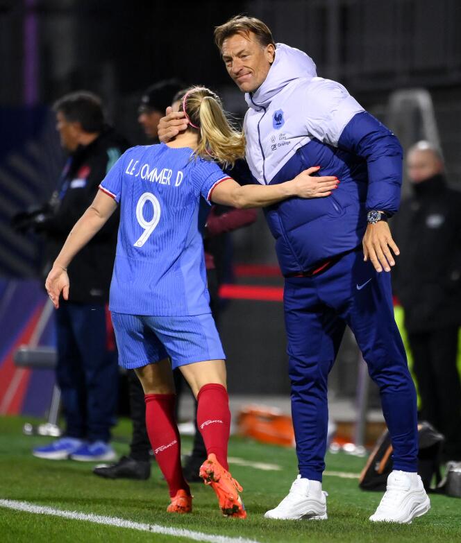 Women's World Cup: 'Joy, dance, music' at the heart of French coach Renard's  method