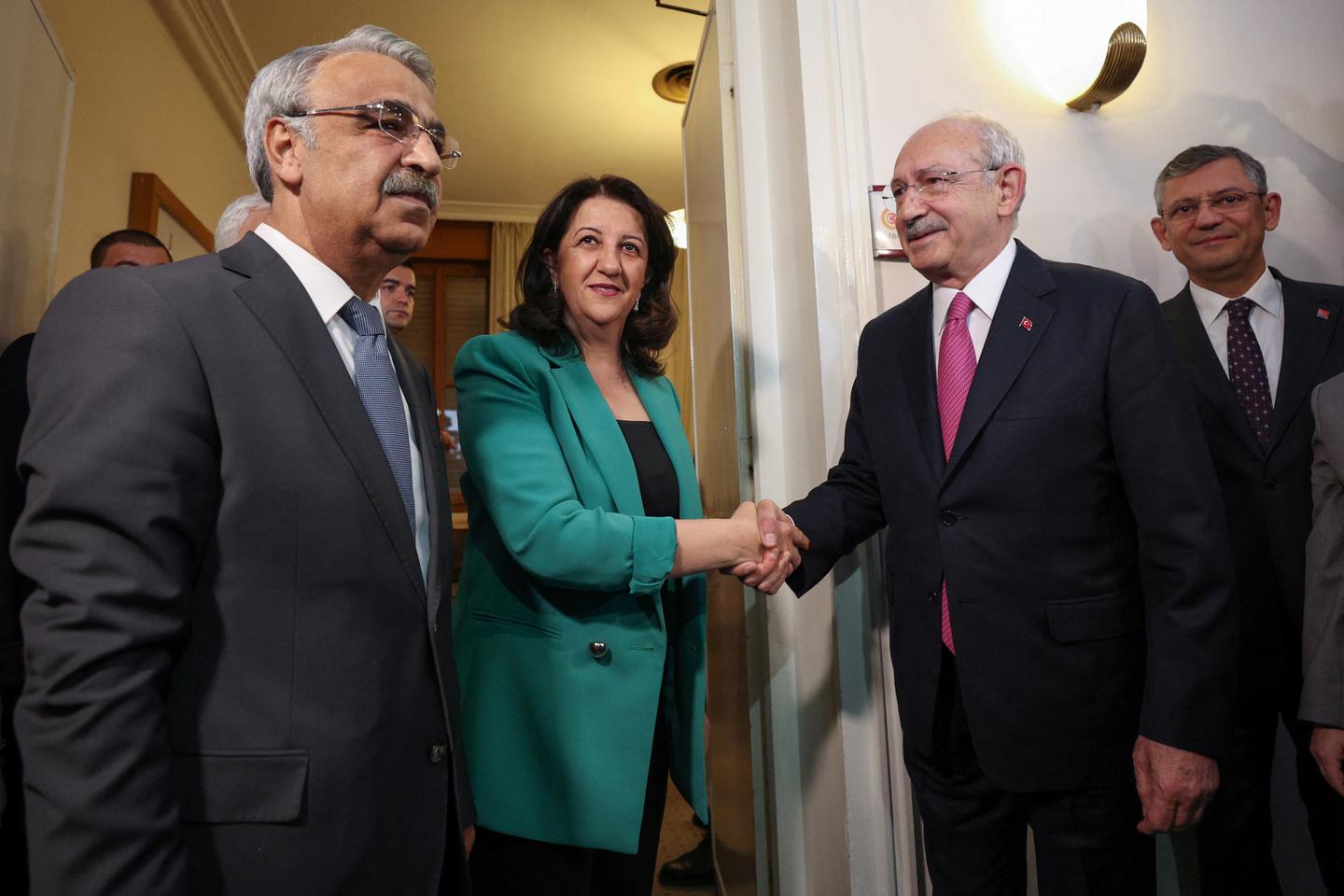 Turkey elections: Despite potential ban, pro-Kurdish left-wing party ...