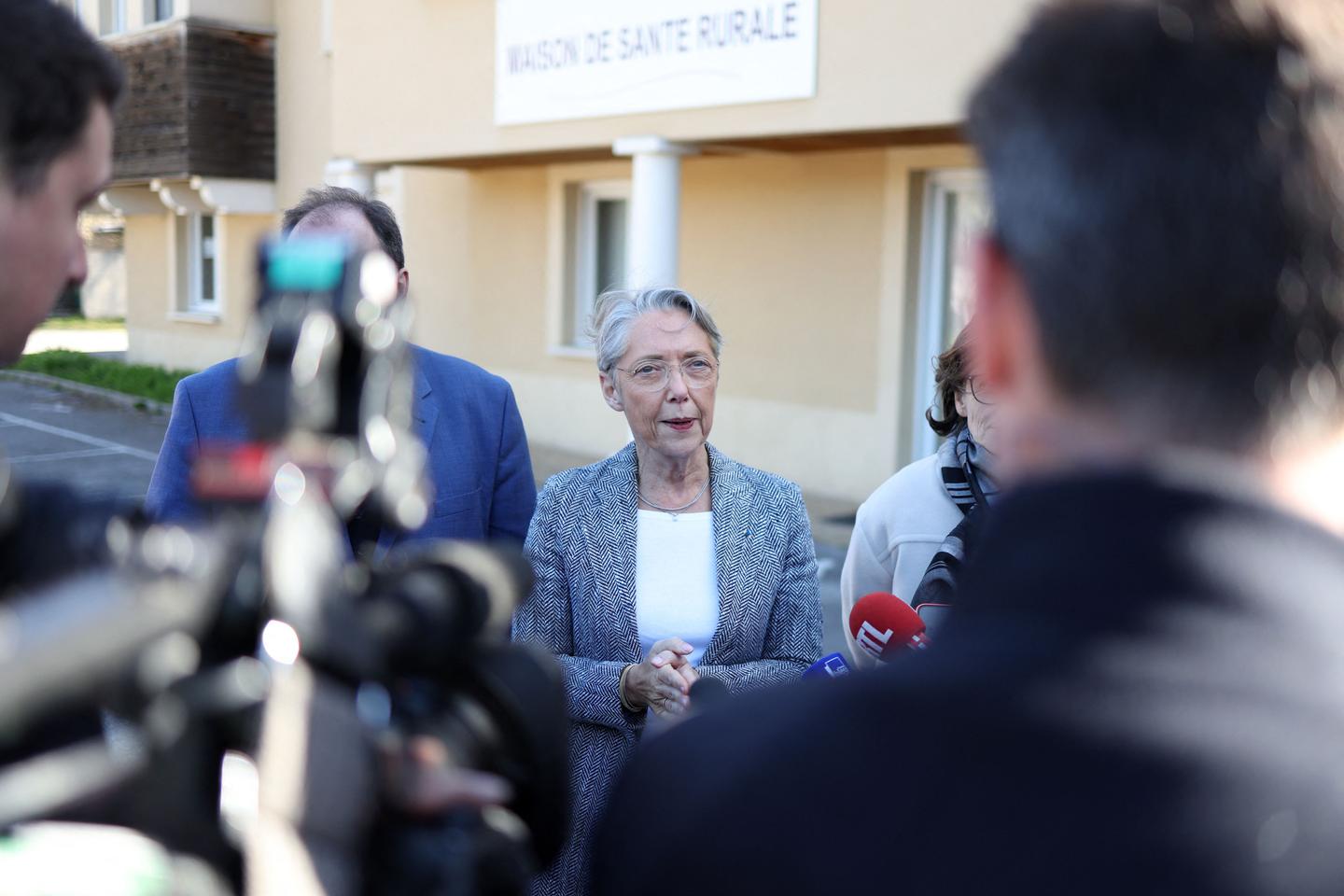 Elisabeth Borne afirma «compartir los mismos objetivos» que Emmanuel Macron