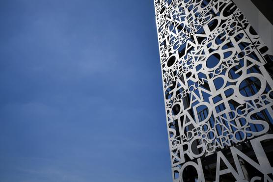 Los alrededores de la cancha Philippe-Chatrier, en Roland-Garros, el 27 de mayo de 2020.