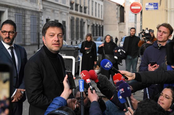 El alcalde de Marsella, Benoît Payan, durante una rueda de prensa en Marsella, el 28 de abril de 2023. 