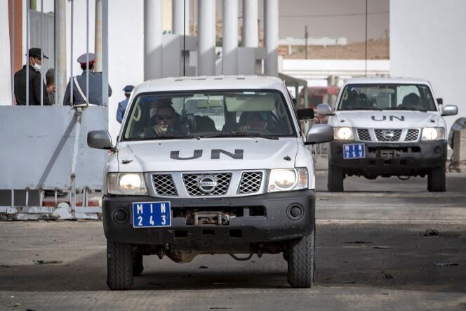 Vehicles of the United Nations Mission for the Organization of a Referendum in Western Sahara (Minurso) at the Guerguerat border crossing point, in November 2020.