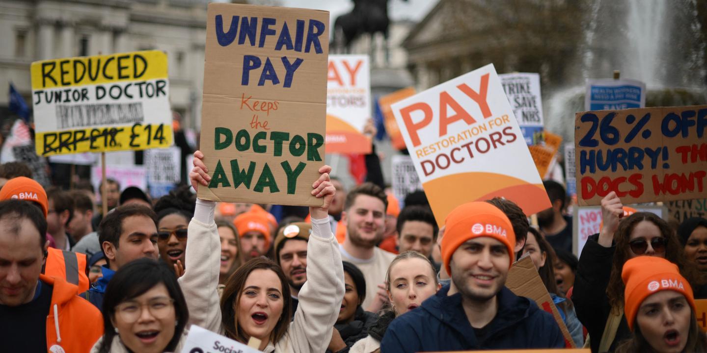 Junior Doctor Salary Us Per Month Schlagzeilen 656lb2