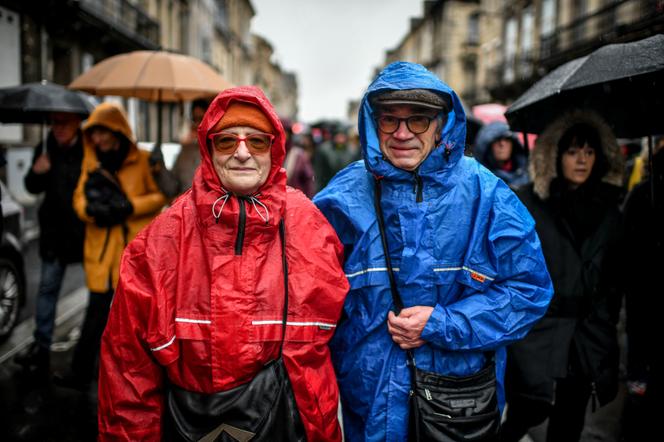 Evelyne and Gilbert Madelpuech, both 75, during a protest against the proposed pension reform in Place de Bordeaux, January 19, 2023.