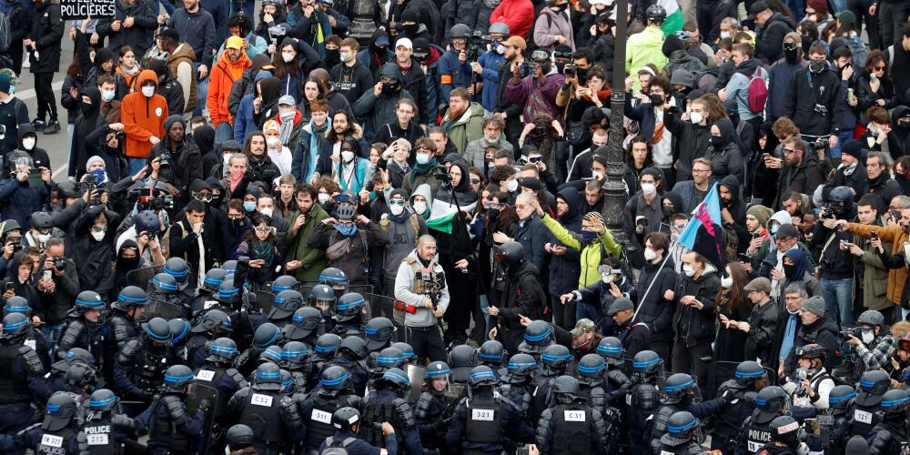 A Paris, manifestation contre la réforme des retraites le 13 avril.