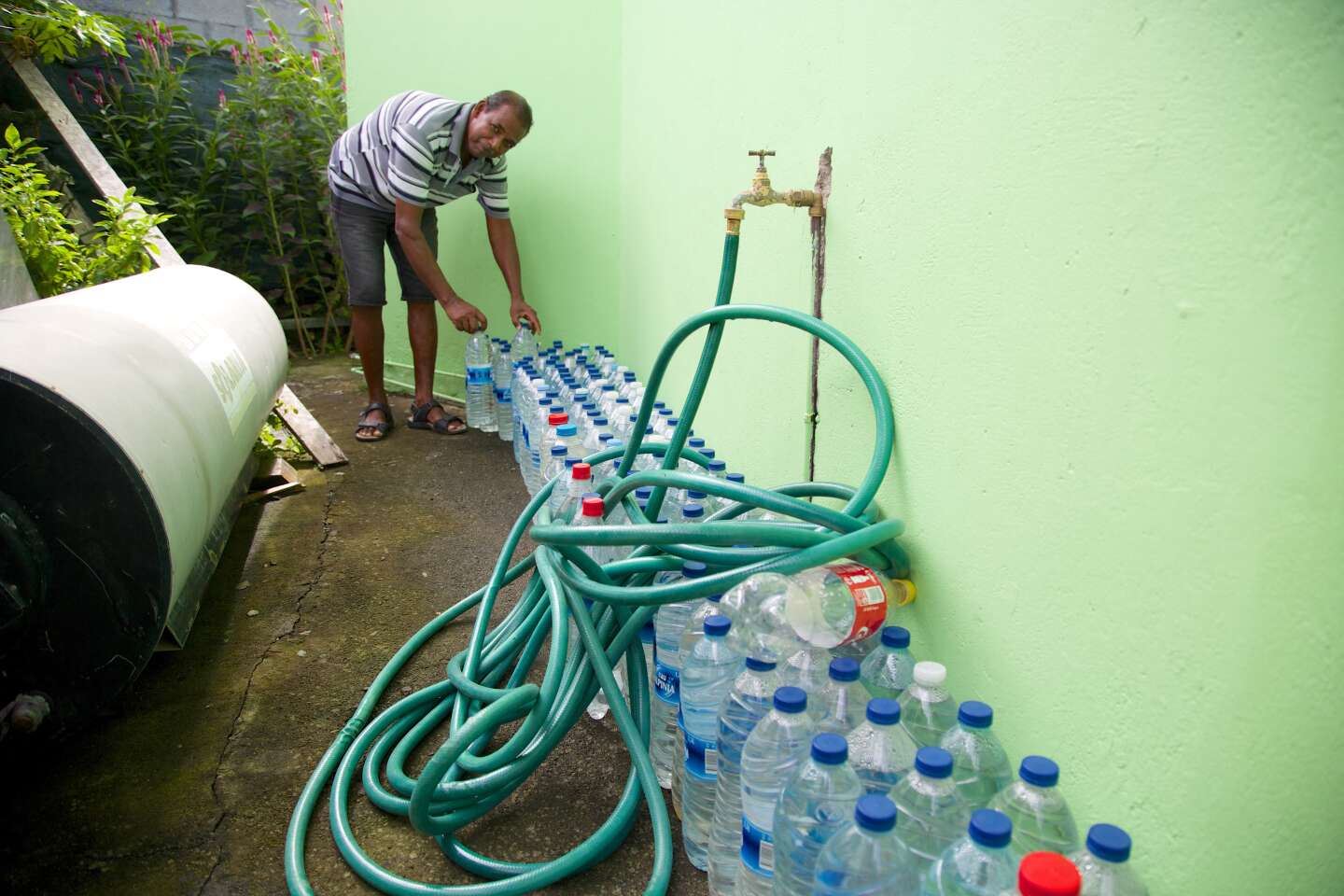 Crisis del agua en Guadalupe, con repetidos cortes y contaminación