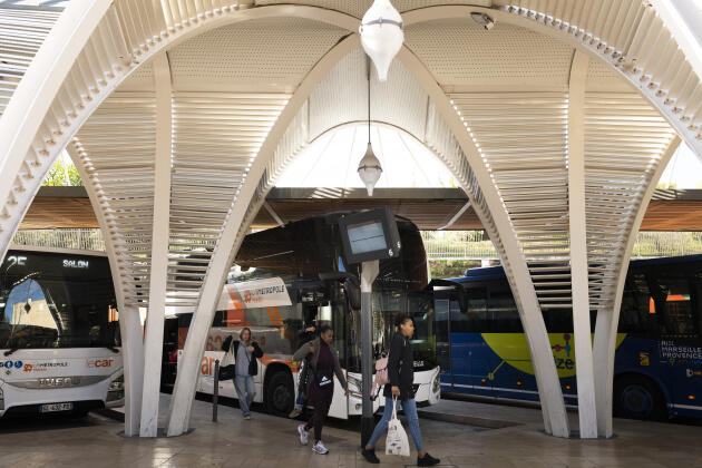 Estación de autobuses de Aix-en-Provence, 18 de abril de 2023.