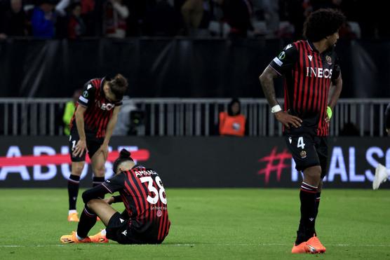 Buenos jugadores decepcionados tras su eliminación de la Copa de Europa, el 20 de abril de 2023, en casa.