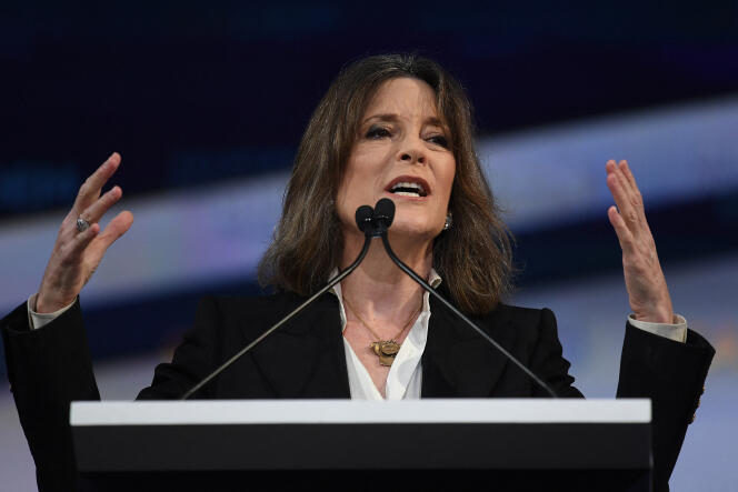 Marianne Williamson, Democratic Party, speaks at the party's fall convention in Long Beach, California, November 16, 2019. 