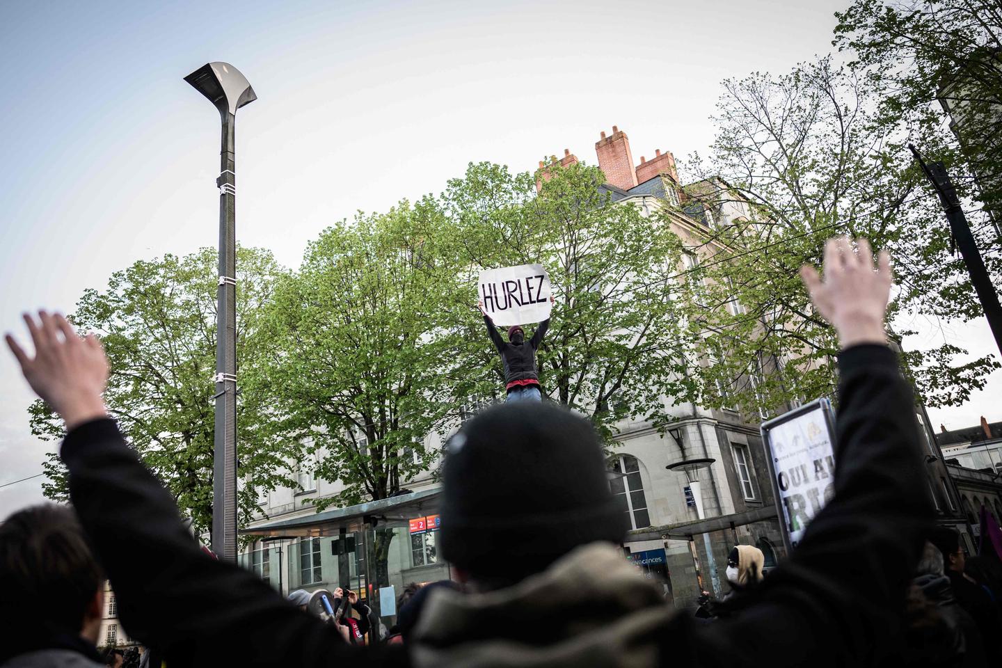 «Las reacciones a la aprobación del texto llevan el germen de la desconfianza hacia las instituciones»