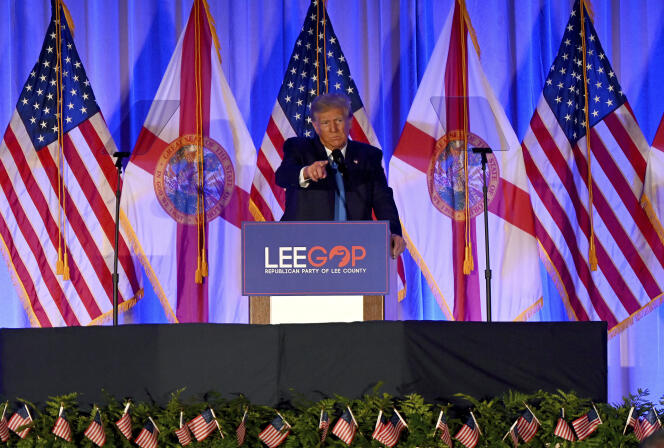 L’ancien président Donald Trump s’adresse à ses partisans, lors de son discours au dîner républicain du comté de Lee, à Fort Myers (Floride), vendredi 21 avril 2023.