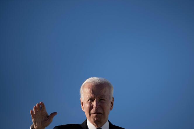 US President Joe Biden boards Air Force One at the Delaware Air National Guard Base in New Castle, Delaware, on January 15, 2023, en route to Atlanta, Georgia.