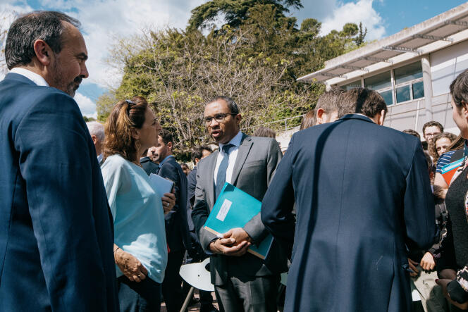 The Minister of National Education, Pap Ndiaye, during a visit to the Louise-Michel college in Ganges (Hérault), in the company of Emmanuel Macron, April 20, 2023.