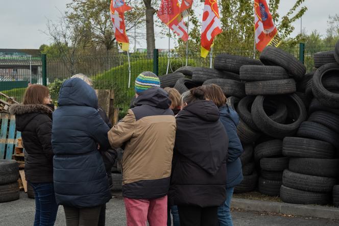 Des salariées en grève sur le site Vertbaudet de Marquette-lez-Lille (Nord), le 24 avril 2023. Elles ont mis fin à leur mouvement le 2 juin après avoir obtenu des augmentations de salaire.