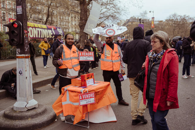 Durante el décimo día de movilización contra la reforma de las pensiones, en París, 28 de marzo de 2023.