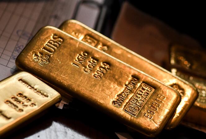 Gold bars, in Paris, July 29, 2020.