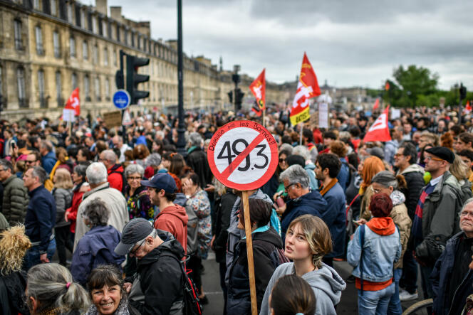 L’intersyndicale a compté plus de 130 000 manifestants, la préfecture, moins de 120 00 dans le cortège bordelais. Le 1er mai 2023 à Bordeaux.