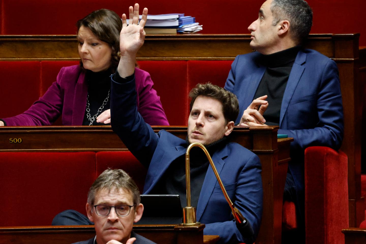 contra la crisis inmobiliaria, los parlamentarios quieren regular los alquileres turísticos