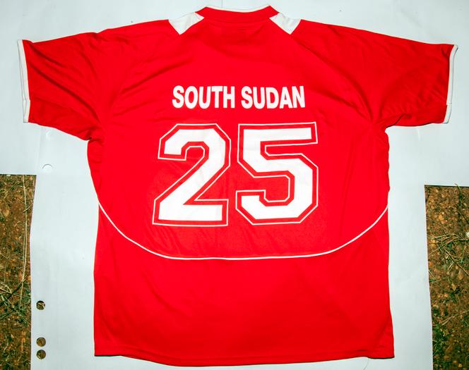 La camiseta de la selección de fútbol de Sudán del Sur, en Juba, en noviembre de 2012.