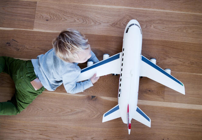 Ecran total : « Maman, j'ai énervé l'avion », quand les enfants exaspèrent  les voyageurs