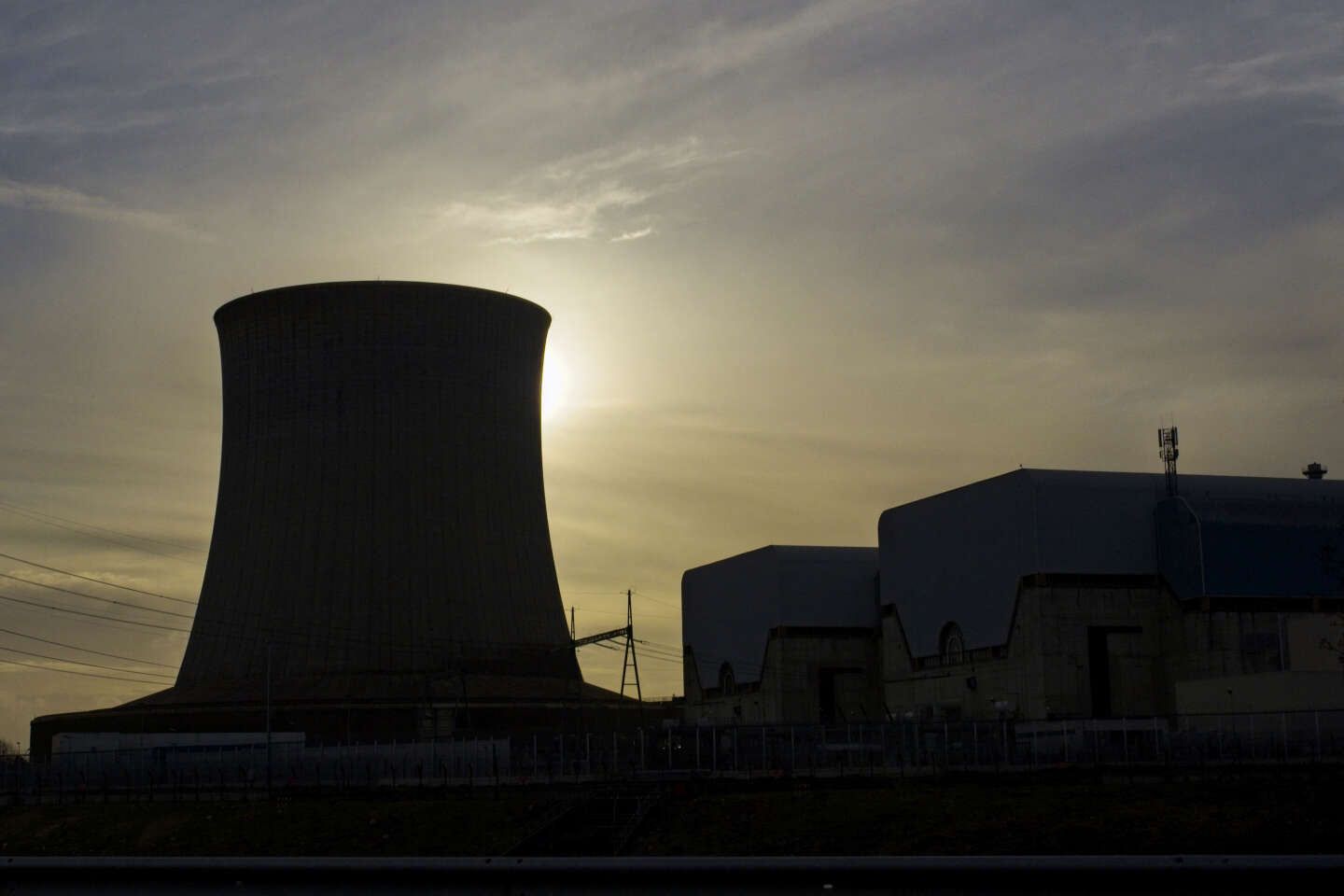 Photo of Senate approves bill to speed up nuclear reactor construction