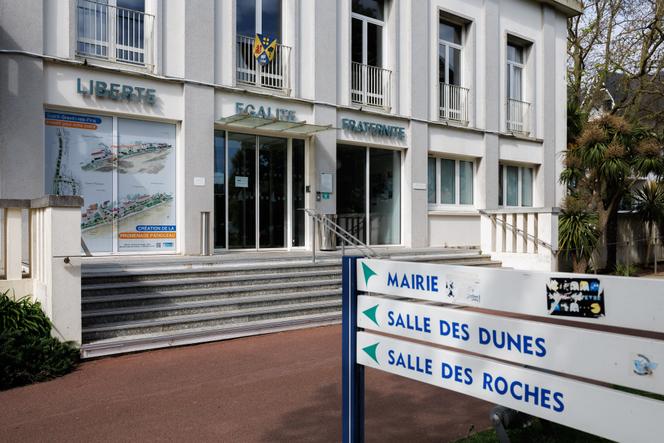 Resignation of the mayor of Saint-Brevin: the prefect and sub-prefect declare their support for the municipality