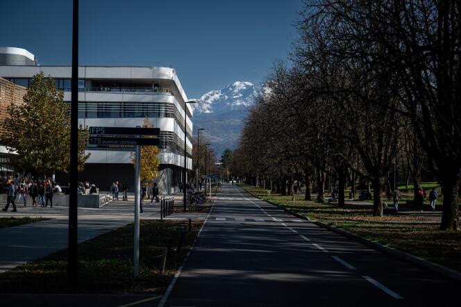 The campus of the Grenoble-Alpes University (UGA), in Saint-Martin-d'Hères (Isère), in November 2021.