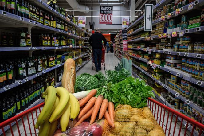 En un supermercado de Villefranche-sur-Saône (Ródano), 28 de abril de 2023.