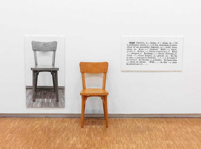 “Una y tres sillas” (francés), 1965.