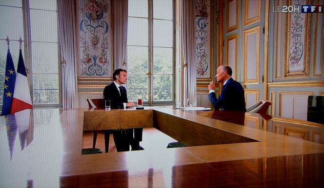 Emmanuel Macron interviewed by journalist Gilles Bouleau at TF1's 8 p.m. newspaper, in Paris, on May 15, 2023. Screen photo.