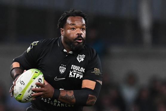 Mathieu Bastareaud, en la final de la Challenge Cup, con Toulon, el 19 de mayo de 2023, en Dublín.