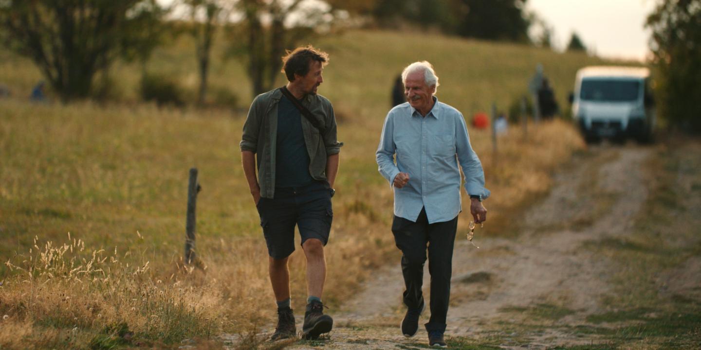 Dans « Vivant », sur France 2, Yann ArthusBertrand remet l’humain au — free download