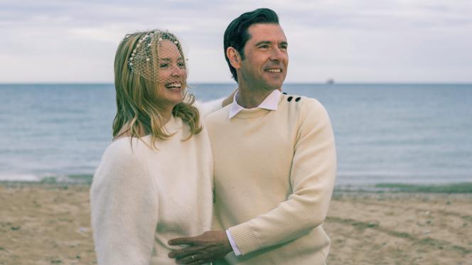 Blanche (Virginie Efira) and Grégoire Lamoureux (Melvil Poupaud) in “Love and the Forests”, by Valérie Donzelli.