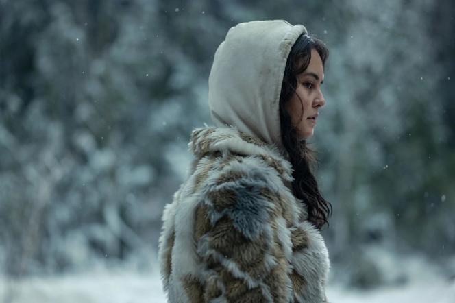 Courtney Eaton dans la série « Yellow Jackets », 2023.