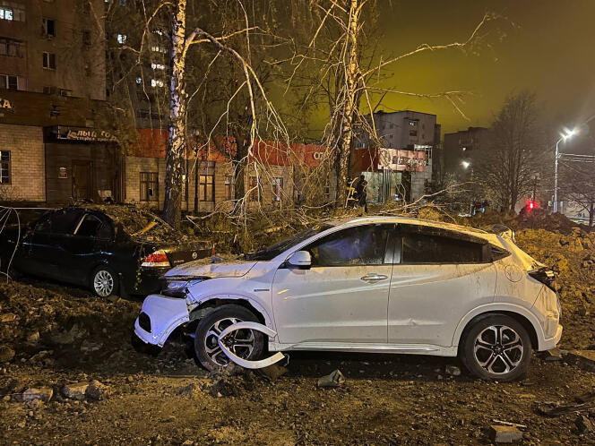 Schade na een explosie in de stad Belgorod, Rusland, 20 april 2023.