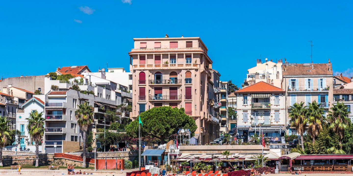 How the French Riviera came to be known as the Côte d'Azur