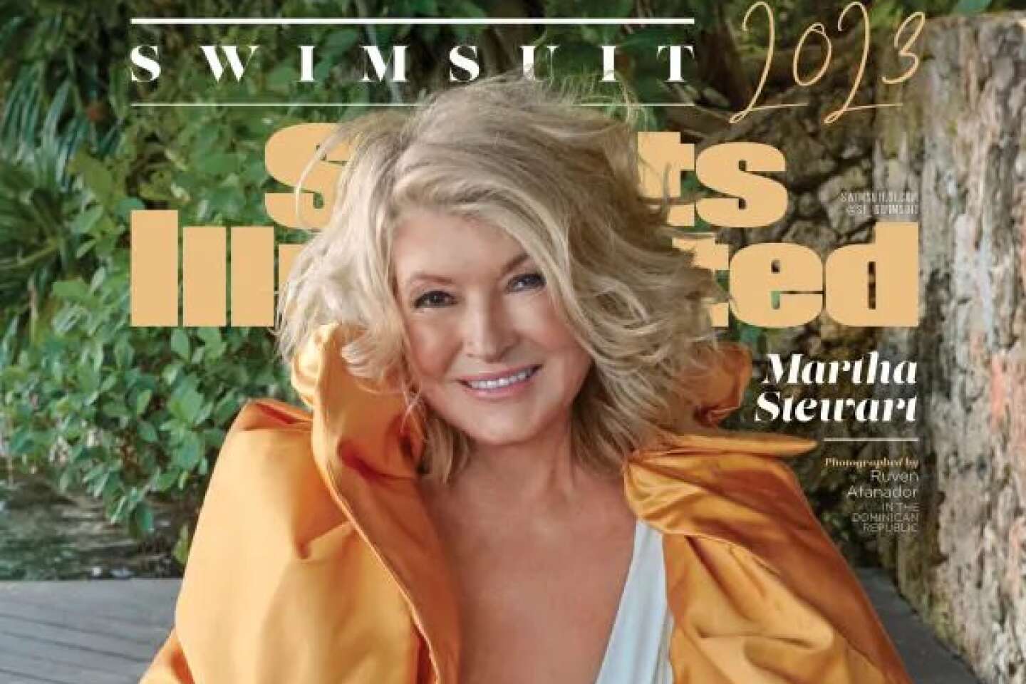 Martha Stewart, 81, oldest Sports Illustrated swimsuit cover model