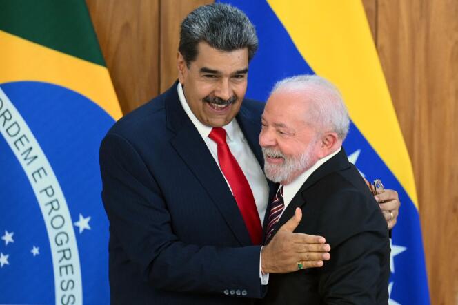 Venezuelan and Brazilian Presidents Nicolas Maduro (gauche) and Lula, in Brasilia on May 29, 2023.
